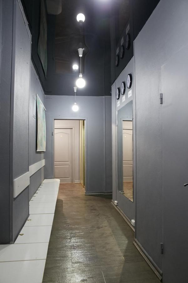Night & Day Hostel Киев Екстериор снимка